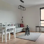 Doki Living & Foodhall By Lion Appartement