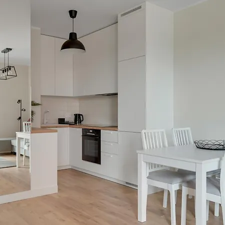 Doki Living & Foodhall By Lion Apartament *