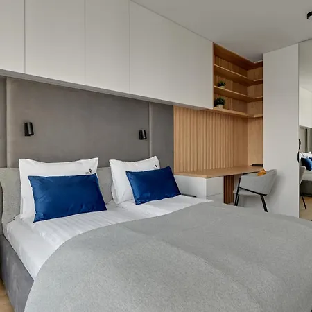 Apartment Doki Lifestyle & Food Hall By Lion Gdansk