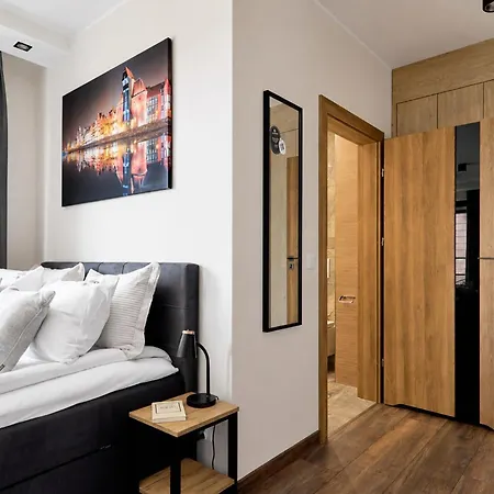 Doki Living & Foodhall By Lion Apartament *
